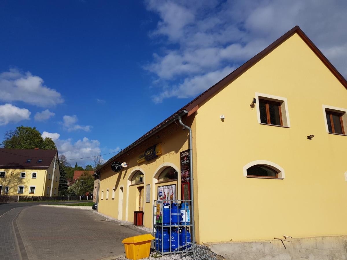 Apartament Komarno II يلينيا غورا المظهر الخارجي الصورة